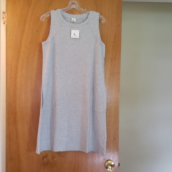 Dresses & Skirts - Brand New Women's Gray Heathered Sleeveless Dress
